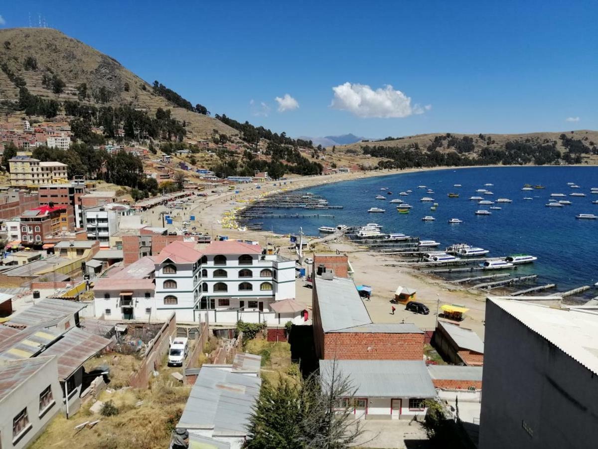 Estrella Del Lago Hotel Copacabana  Eksteriør billede
